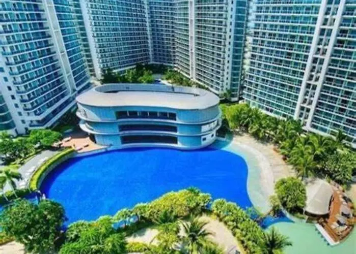 Citispace 1br Condotel At Azure Urban Near Airport #az05a