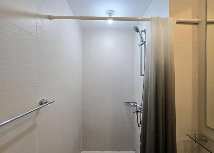Citispace 1br Condotel At Azure Urban Near Airport #az05a Apartamento *