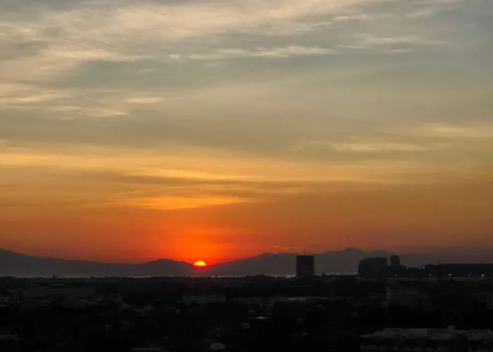 Citispace 1br Condotel At Azure Urban Near Airport #az05a Apartamento *